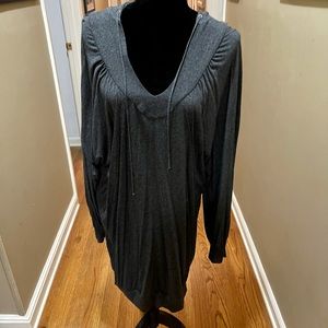 Poleci Hooded Tunic